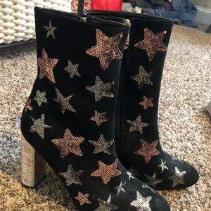 Star booties !!
